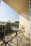 Donchai House