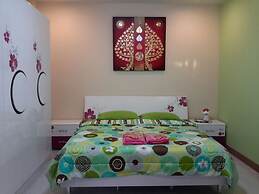 Donchai House