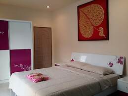 Donchai House