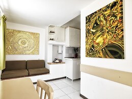 Elia Apartments