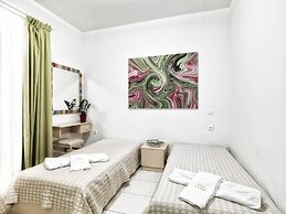 Elia Apartments