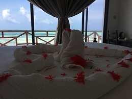 Jambiani White Sands Beach Bungalows