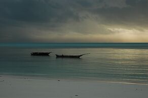 Jambiani White Sands Beach Bungalows