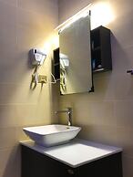 Jambiani White Sands Beach Bungalows