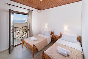 Lefkimi Hotel