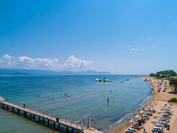 Lefkimi Hotel