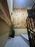 Sari Buana Bed & Breakfast