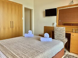 Hotel Flisvos