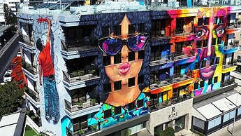 Rise Urban Art Hotel