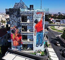 Rise Urban Art Hotel
