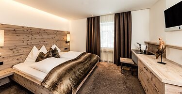 Art Hotel Anterleghes