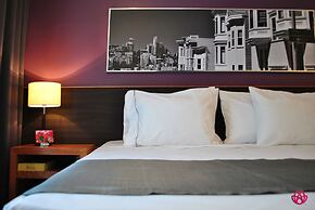 Hotel y Tú