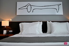 Hotel y Tú