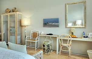Room & Vespa 4