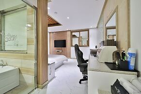 Time Hotel