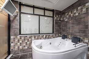 Time Hotel