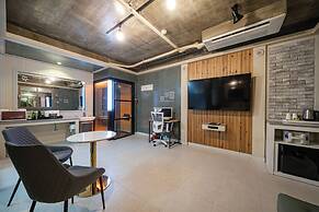 Time Hotel