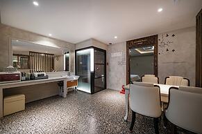 Time Hotel