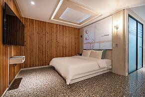 Time Hotel