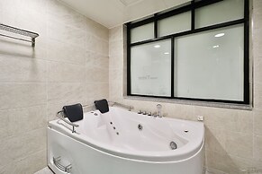 Time Hotel