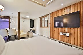 Time Hotel