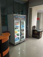 Mall Suites Hotel