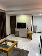 Mall Suites Hotel