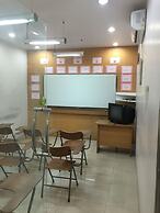 Mall Suites Hotel