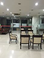 Mall Suites Hotel