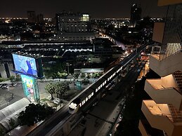 Mall Suites Hotel