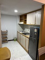 Mall Suites Hotel