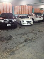 Mall Suites Hotel