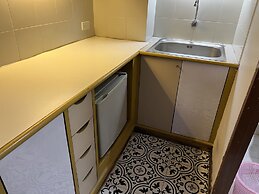 Mall Suites Hotel