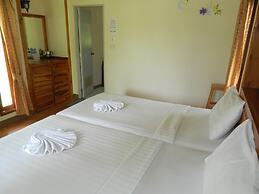 Pai Iyara Resort