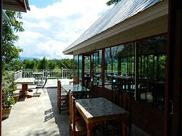 Pai Iyara Resort
