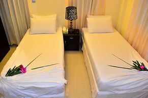 BEACH PALACE HOTEL