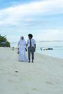 BEACH PALACE HOTEL