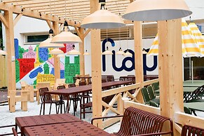 FIAP - Hostel