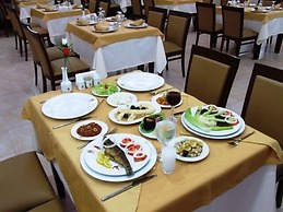 Sarp Hotel