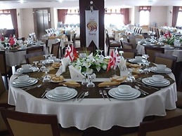 Sarp Hotel