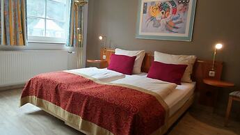 Hotel Alt Montjoie
