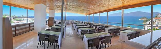 Blue Sea Hotel