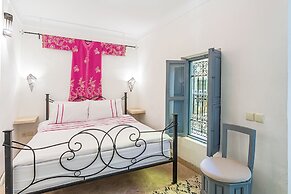 Riad Linda