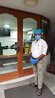 Hanu Reddy Residences Wallace Garden