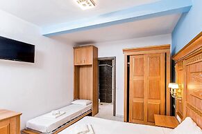 Greek Pride Ηotel and Apartments