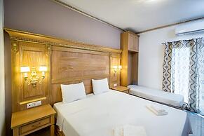 Greek Pride Ηotel and Apartments