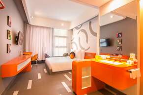 SUN & MOON, Urban Hotel