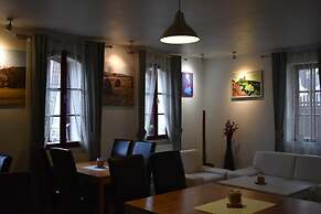 Penzion a Restaurace Na Jízdárně