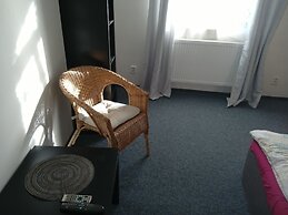 Penzion a Restaurace Na Jízdárně