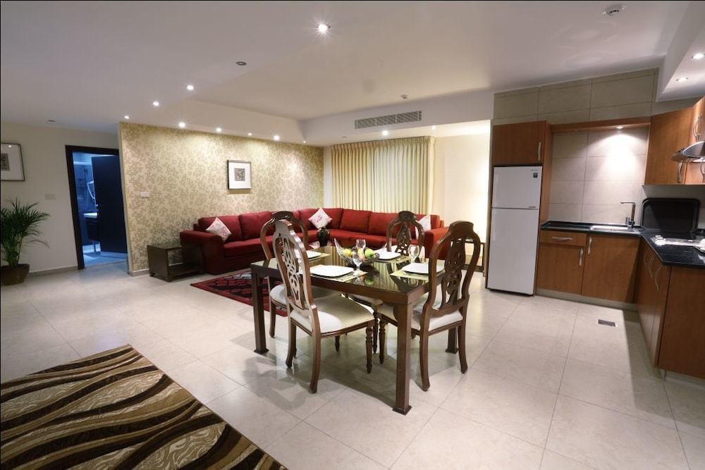 City Rose Hotel Suites